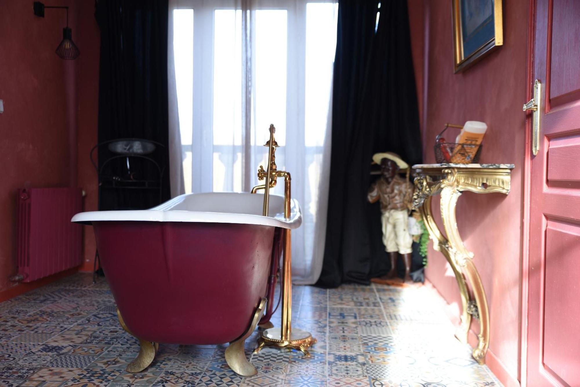 Les Roses De Montherlant Quarto foto